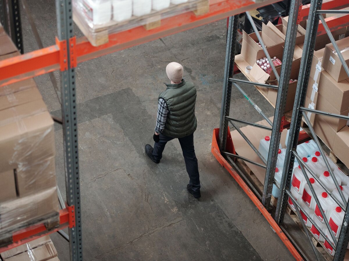 Warehousemedewerker gevaarlijke stoffen